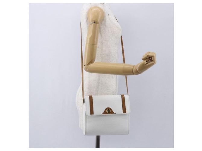 Borsa a Spalla Christian Dior in Pelle Bianca e Oro Auth BA8403 Bianco D'oro - vista 21