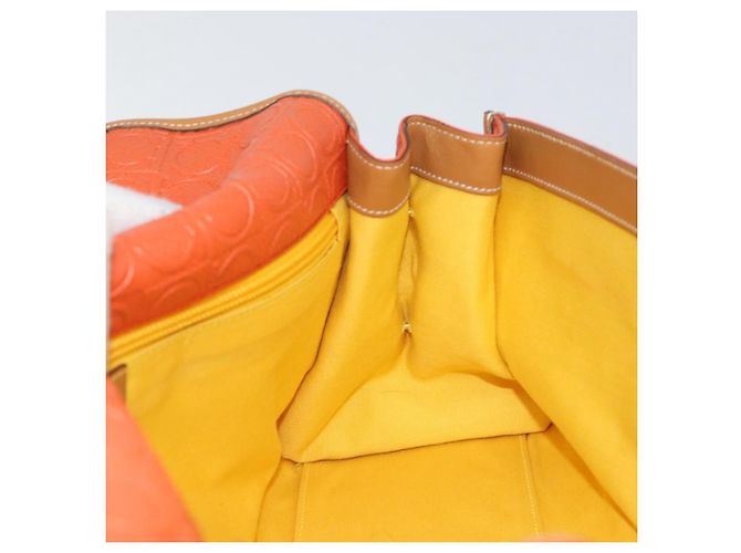 Salvatore Ferragamo Borsa a Spalla Gancini in PVC Pelle Arancione Oro Auth ka357 D'oro - vista 20