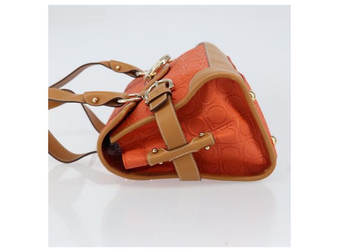 Salvatore Ferragamo Borsa a Spalla Gancini in PVC Pelle Arancione Oro Auth ka357 D'oro - vista 4