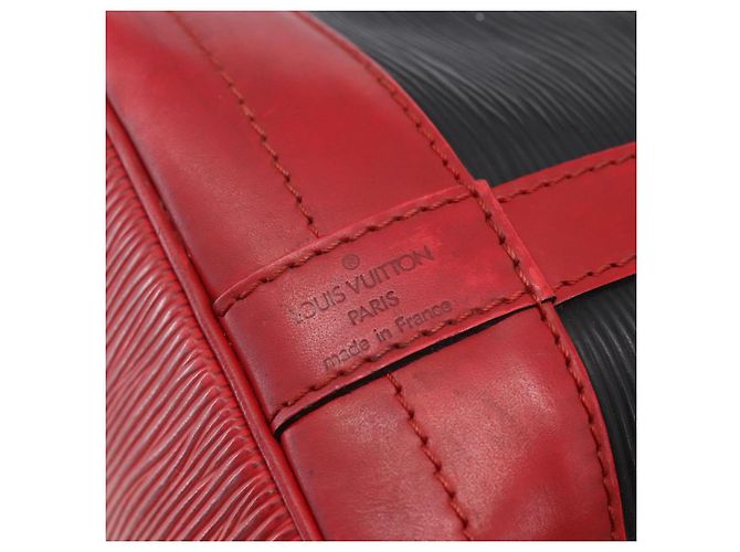 LOUIS VUITTON Epi Noe Schultertasche Bicolor Schwarz Rot M44017 LV Auth BA6524 - Ansicht 17