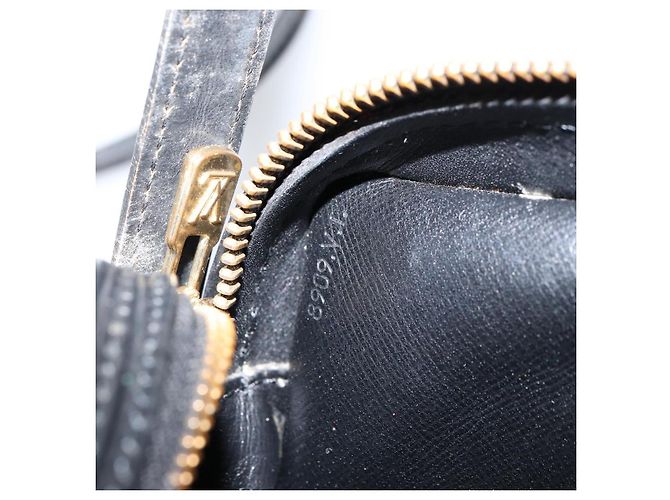 LOUIS VUITTON Borsa a Spalla Epi Jeune Fille MM Nera M52152 LV Auth BA8159 Nero - vista 12
