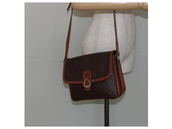 Céline Borsa a Spalla in Tela Macadam CELINE in Pelle PVC Marrone Oro Auth bs29950 D'oro - vista 24