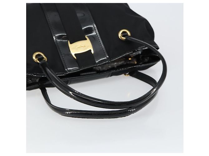 Borsa Tote Salvatore Ferragamo in nylon nero e oro Auth bs29903 D'oro - vista 7