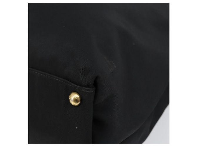 Borsa Tote Salvatore Ferragamo in nylon nero e oro Auth bs29903 D'oro - vista 9