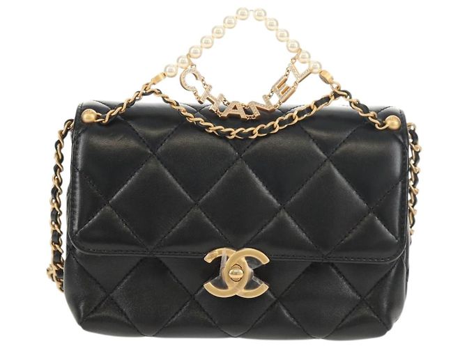 CHANEL Borsa a Catena Matelassé con Charm Perla Pelle di Agnello Nero Oro CC Auth 146362SM D'oro - vista 13