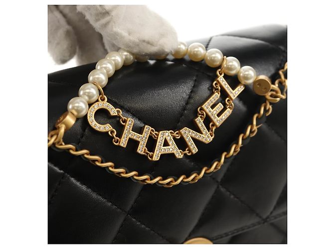 CHANEL Borsa a Catena Matelassé con Charm Perla Pelle di Agnello Nero Oro CC Auth 146362SM D'oro - vista 19
