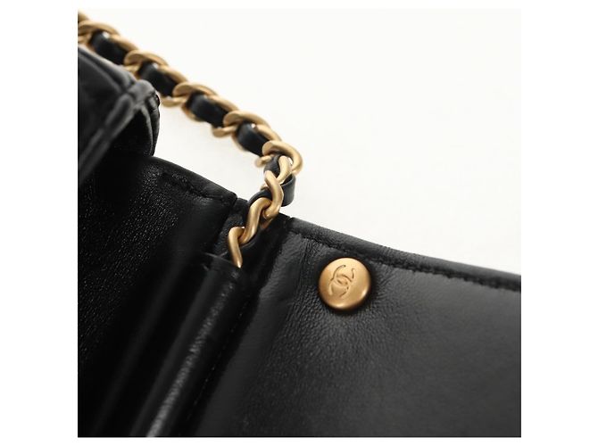 CHANEL Borsa a Catena Matelassé con Charm Perla Pelle di Agnello Nero Oro CC Auth 146362SM D'oro - vista 22