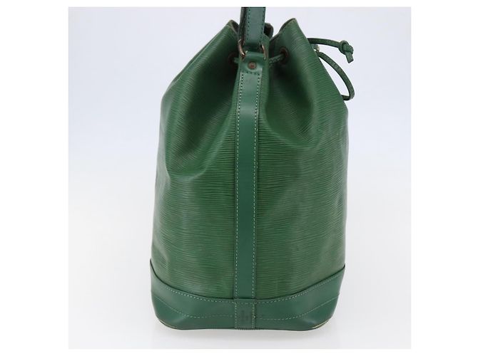 LOUIS VUITTON Borsa a Spalla Epi Noe Verde M44004 LV Auth 145661 - vue 3