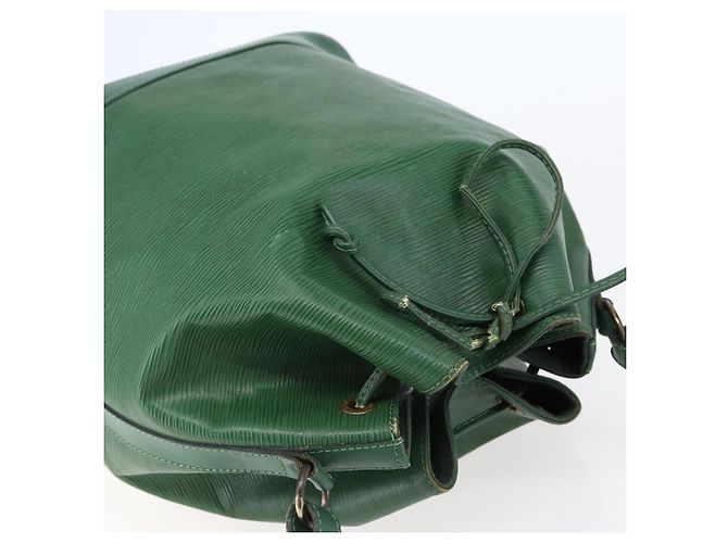 LOUIS VUITTON Borsa a Spalla Epi Noe Verde M44004 LV Auth 145661 - vue 6