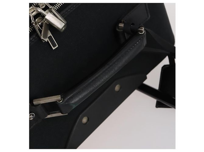 Valigia Salvatore Ferragamo in tela nera e argento Auth bs29676 Nero - vista 17
