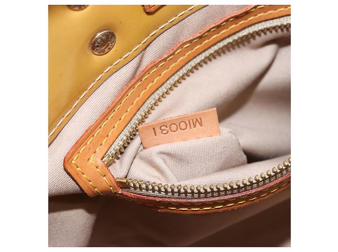 LOUIS VUITTON Borsa a Mano Monogram Vernis Reade PM Beige M91334 LV Auth 143551 - vista 12