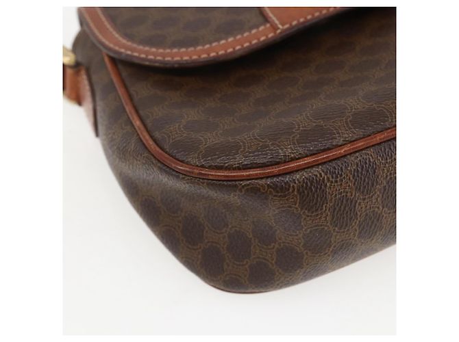 Céline Borsa a Spalla in Tela Macadam CELINE in Pelle PVC Marrone Oro Auth 157769 D'oro - vista 11