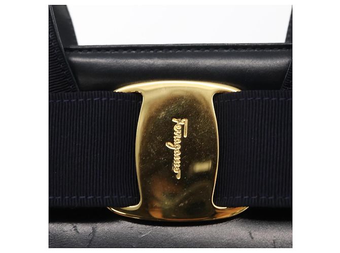 Borsa a mano in pelle Salvatore Ferragamo Vala 2 in 1 Blu Navy Oro Auth 156941 - vista 16