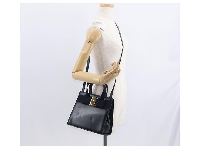 Borsa a mano in pelle Salvatore Ferragamo Vala 2 in 1 Blu Navy Oro Auth 156941 - vista 23