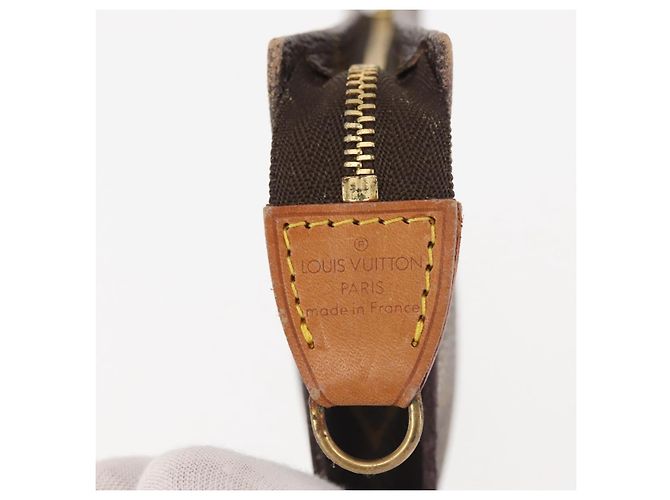 Bucket LOUIS VUITTON Monogramma Secchiello PM Pochette Accessorio LV Auth 145701 - vista 8