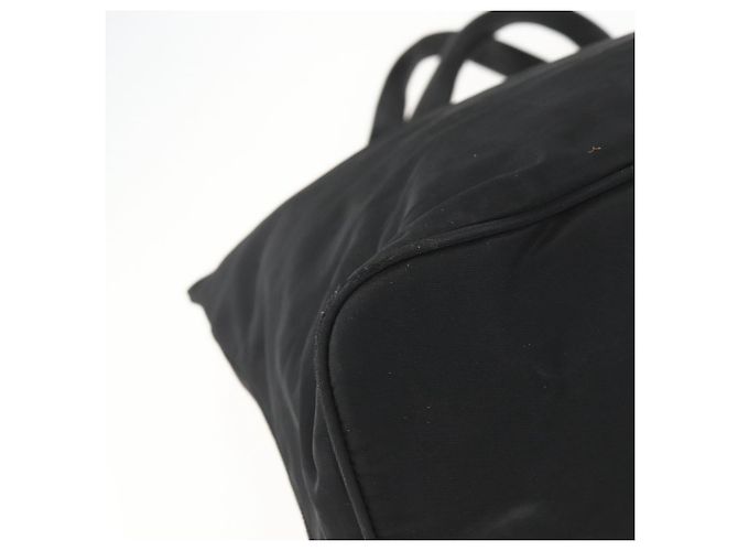 Prada Tote Bag aus schwarzem Nylon mit Silber authentisch 156932 - Ansicht 13