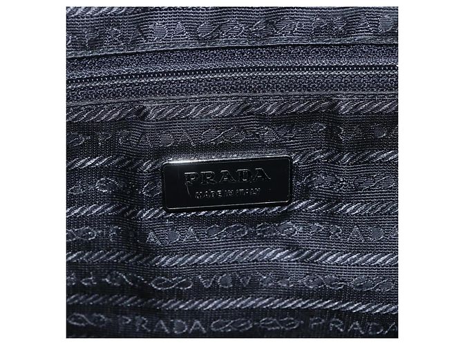 Prada Tote Bag aus schwarzem Nylon mit Silber authentisch 156932 - Ansicht 16
