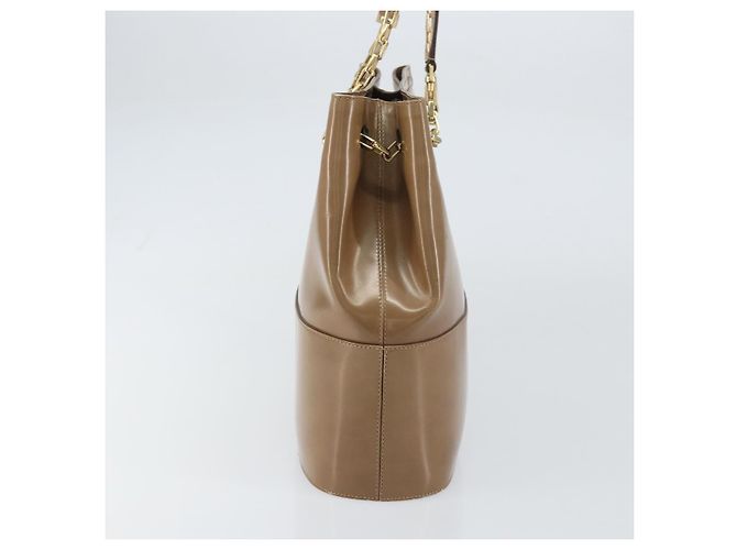 Bolso de Hombro con Cadena Salvatore Ferragamo Esmalte Beige Oro Auth 143680 Dorado - vista 5