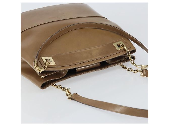 Bolso de Hombro con Cadena Salvatore Ferragamo Esmalte Beige Oro Auth 143680 Dorado - vista 6