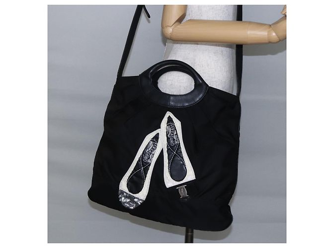 Borsa Vala in Nylon e Pelle Salvatore Ferragamo 2 in 1 Nero Argento Auth BA6809 - vista 24