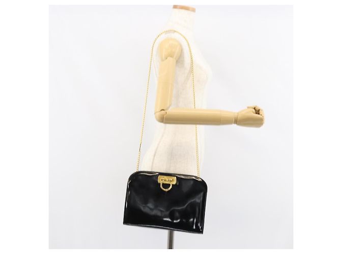 Borsa a Spalla Chain Gancini Salvatore Ferragamo Smalto Nero Oro Auth 157615 - vista 20