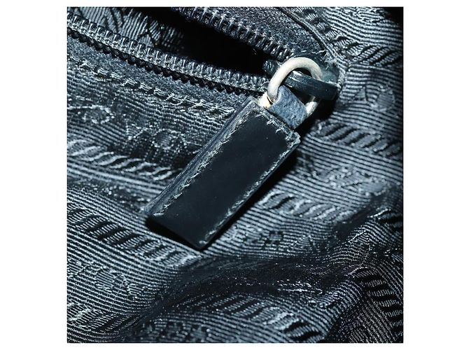PRADA Rucksack aus Nylon grün silber authentisch 154589 - Ansicht 24