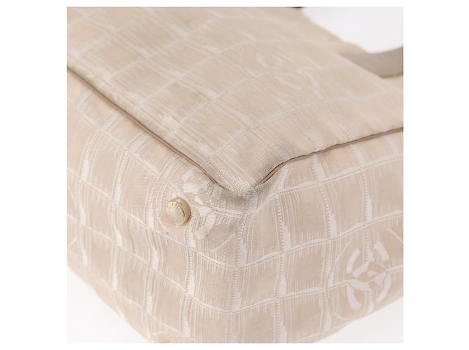 CHANEL Nuova Borsa da Viaggio in Nylon Rosa Oro CC Auth BA8665 D'oro - vista 12