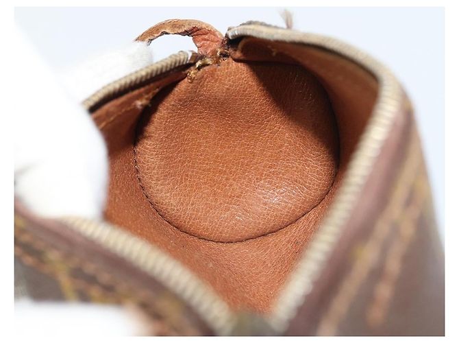 LOUIS VUITTON Pouch Papillon Monogram LV Auth bs31697 Monogramme - vue 17