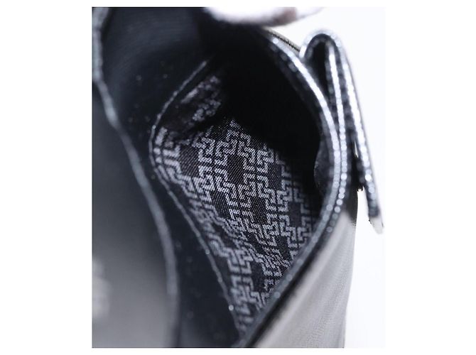 Portafoglio GIVENCHY in pelle nera Auth 153773V Nero - vista 17