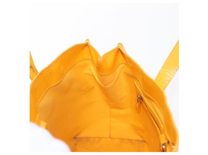 LOUIS VUITTON Borsa Wilshire PM Monogram Vernis Giallo Passione M91725 Auth 154194 - vista 22