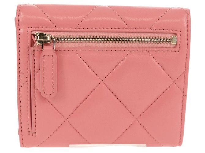 CHANEL Cartera Bifold Matelassé de Piel de Cordero Rosa Plata CC Auth BA8708V - vista 3