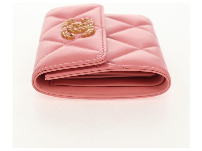CHANEL Cartera Bifold Matelassé de Piel de Cordero Rosa Plata CC Auth BA8708V - vista 4