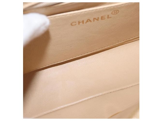 CHANEL Matelassé Rucksack aus Lammleder Beige Gold CC Auth 146557V Golden - Ansicht 20