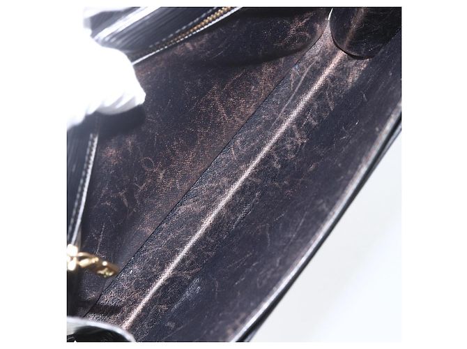 LOUIS VUITTON Borsa Clutch Dragonne Epi Serie Nera M52612 LV Auth 156992 Nero - vista 10