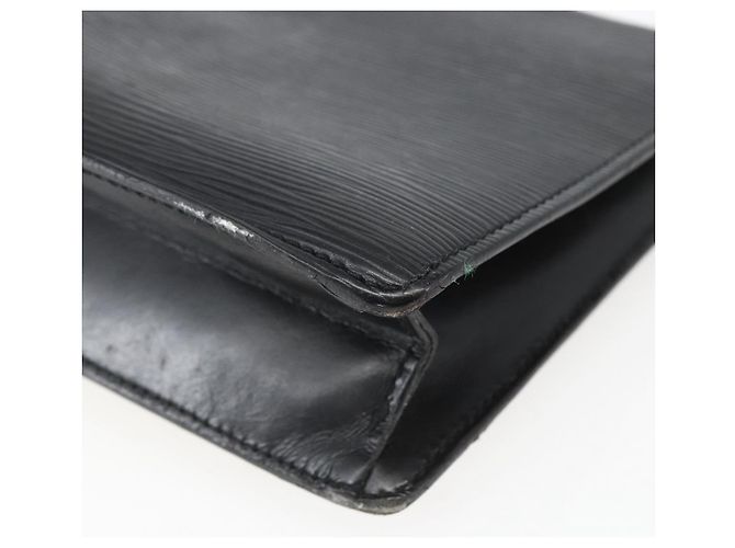 LOUIS VUITTON Borsa Clutch Dragonne Epi Serie Nera M52612 LV Auth 156992 Nero - vista 15