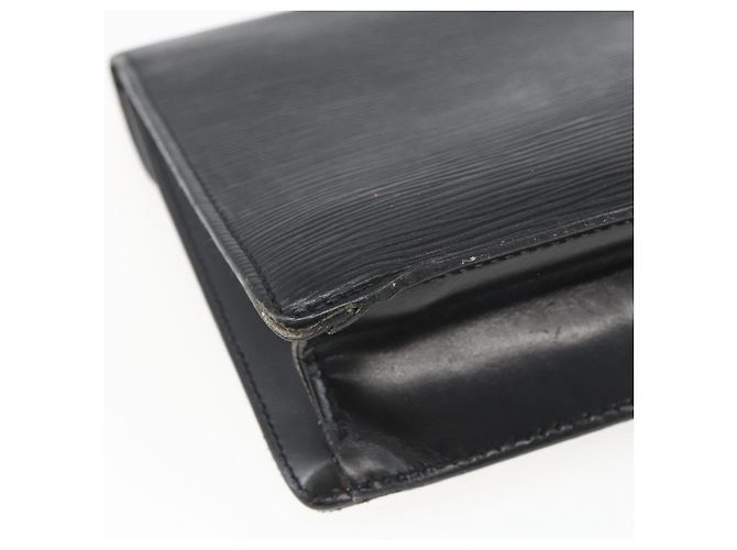 LOUIS VUITTON Borsa Clutch Dragonne Epi Serie Nera M52612 LV Auth 156992 Nero - vista 16