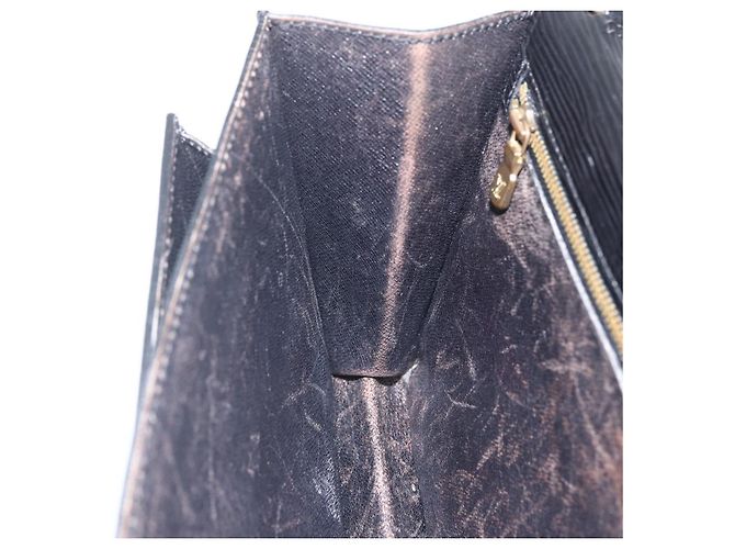 LOUIS VUITTON Borsa Clutch Dragonne Epi Serie Nera M52612 LV Auth 156992 Nero - vista 21