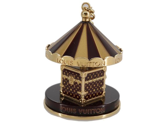 LOUIS VUITTON Bijoux Sac Carrousel Charm metallo Oro M66782 LV Auth 97979SAM D'oro - vista 2