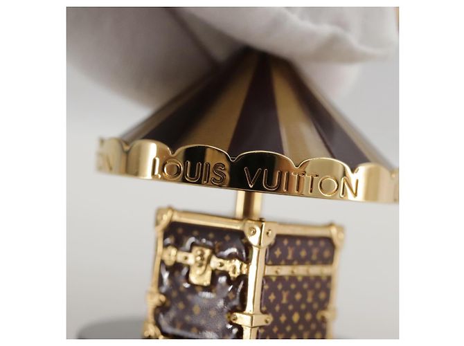 LOUIS VUITTON Bijoux Sac Carrousel Charm metallo Oro M66782 LV Auth 97979SAM D'oro - vista 8