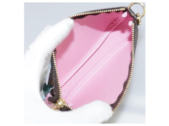 LOUIS VUITTON Monogram Vivienne Mini Pochette Accessori M82623 LV Auth 111162AM Monogramma - vista 10