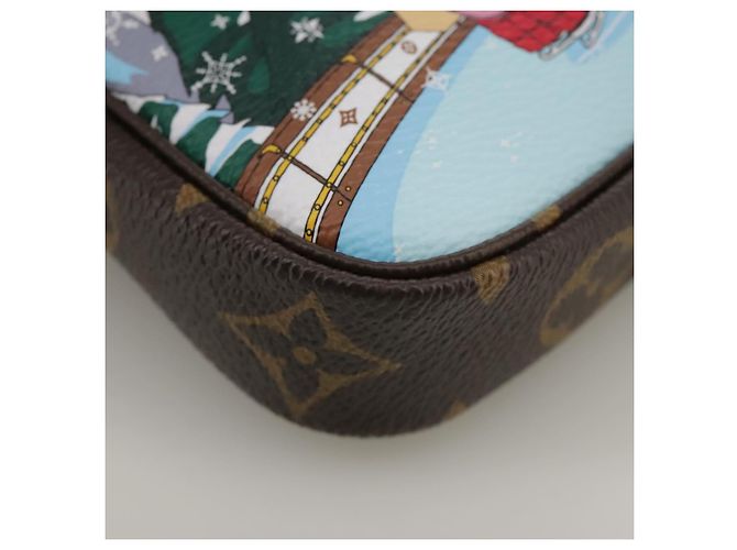 LOUIS VUITTON Monogram Vivienne Mini Pochette Accessori M82623 LV Auth 111162AM Monogramma - vista 15