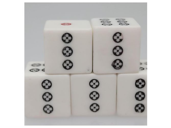 LOUIS VUITTON Monogram Dice Playing Cards set LV Auth 110738SM - view 11