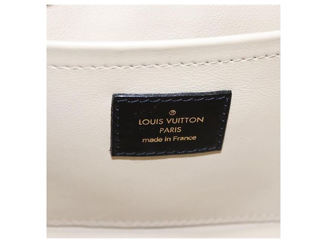 LOUIS VUITTON Pochette Lover Monogram Charm Borsa Ivory M95194 LV Auth BA333SAV Crudo - vista 20