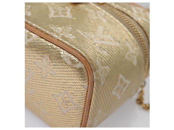 LOUIS VUITTON Microvanity Laminato Monogramma Oro M22920 LV Auth EC760SM D'oro - vista 18