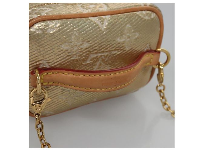 LOUIS VUITTON Microvanity Laminato Monogramma Oro M22920 LV Auth EC760SM D'oro - vista 7