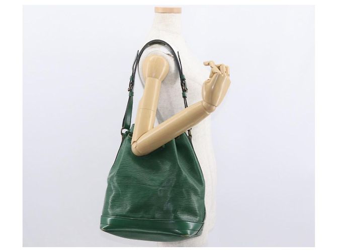 LOUIS VUITTON Borsa a Spalla Epi Noe Verde M44004 LV Auth 154171 - vista 22
