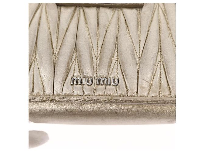 Borsa a Spalla in Pelle Matelassé Miu Miu con Catena Champagne Oro Argento Auth bs31411 D'oro - vista 17