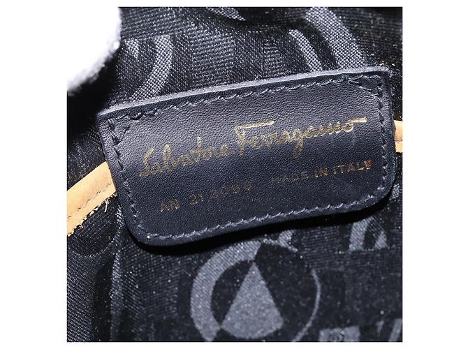 Borsa a Spalla Vala in Pelle Scamosciata Marrone Oro Auth BA6379 di Salvatore Ferragamo - vista 12