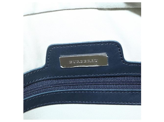 Borsa Tote Burberry in tela e pelle bianca e argento Auth BA6465 Bianco - vista 11