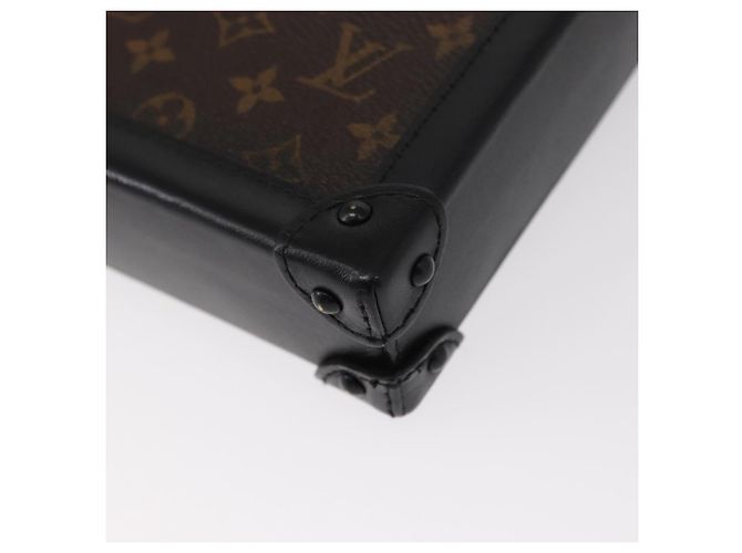 LOUIS VUITTON Pochette Trunk Vertical Monogram M63913 LV Auth 146560SAM Monogramma - vista 18